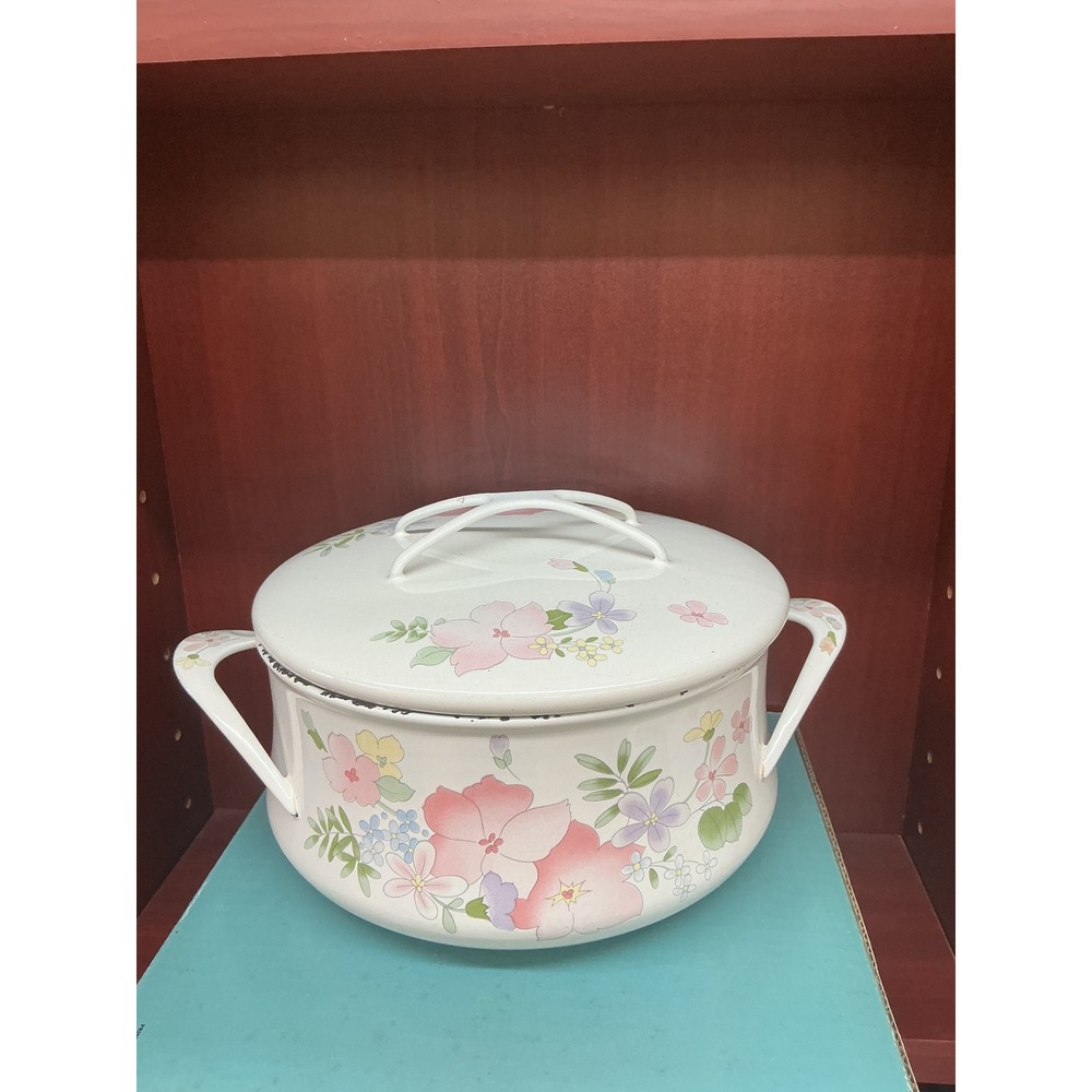Kobe Cookware Japan Enamel Floral Stockpot Casserole Dish with Lid Vintage White